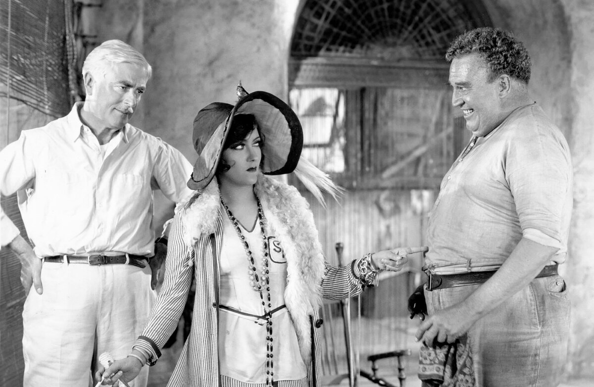 Кадр из фильма «Сэди Томпсон» (Sadie Thompson) 