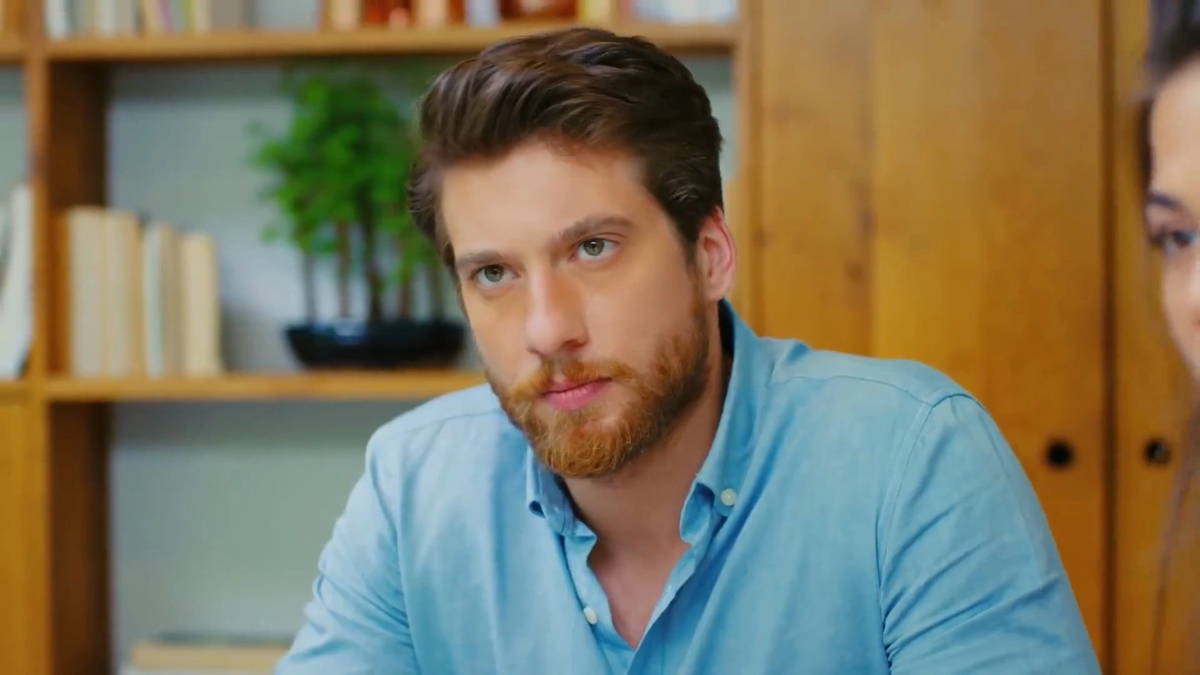 Кадр из сериала 