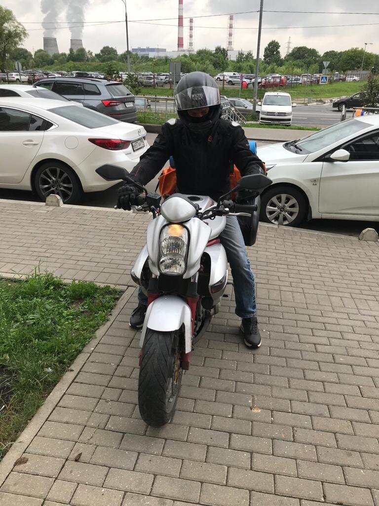 Выезд из дома. Мытищи июнь 2021