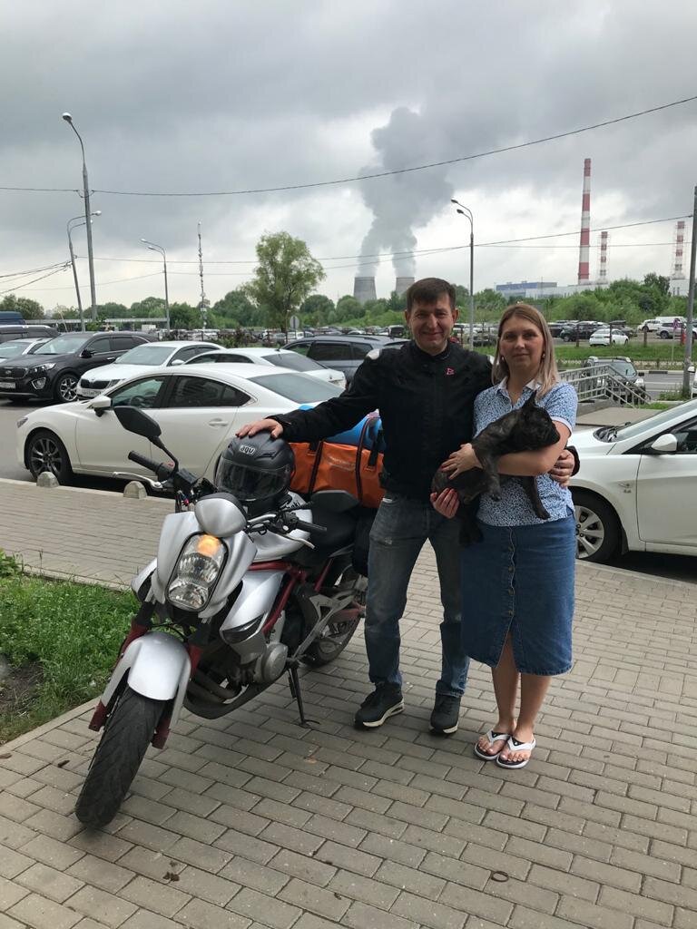 Провожающие всегда одни и те же лица)