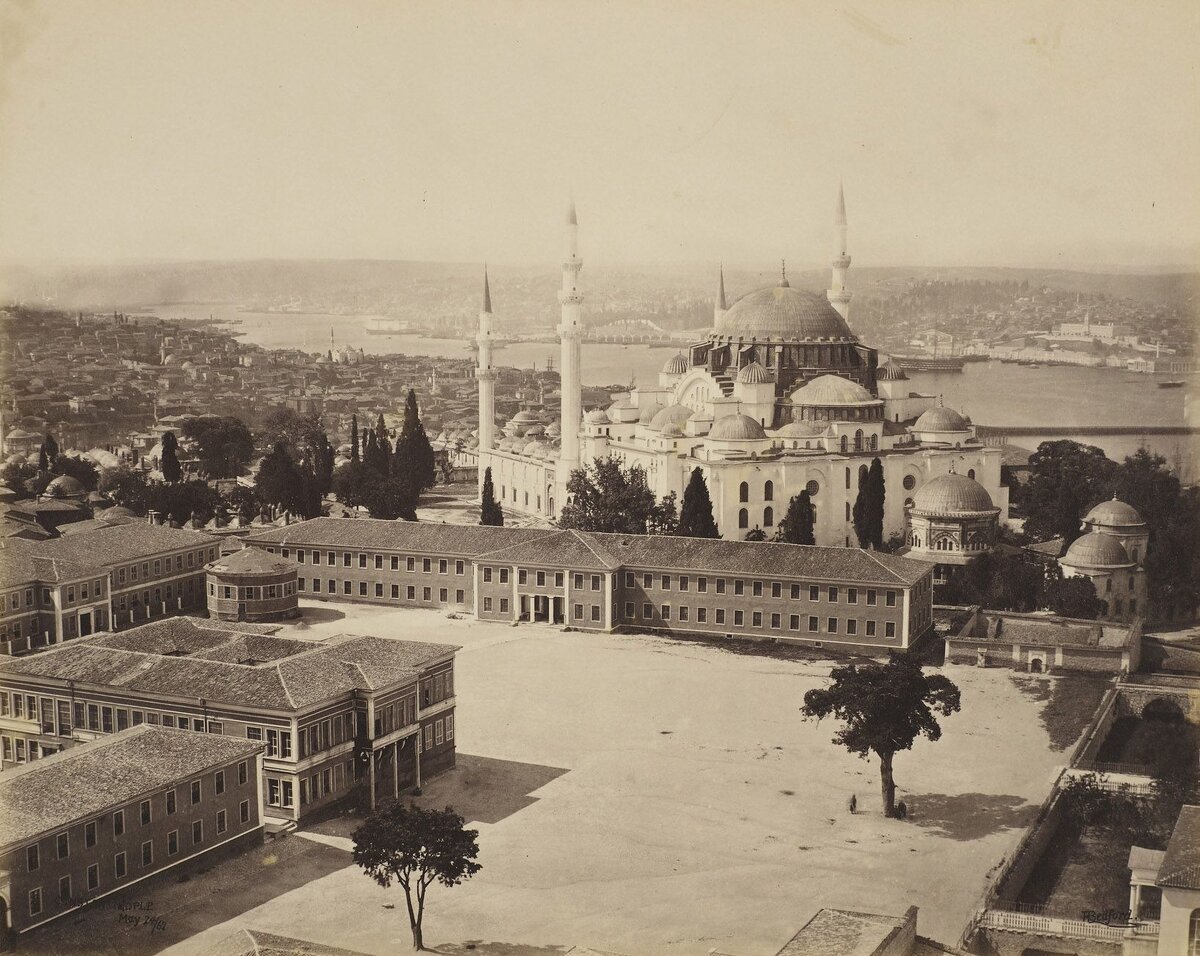 Константинополь дворцы. Большой императорский дворец в константинополе. Константинополь дворцы. Большой дворец (константинополь). Большой влахернский дворец в константинополе.