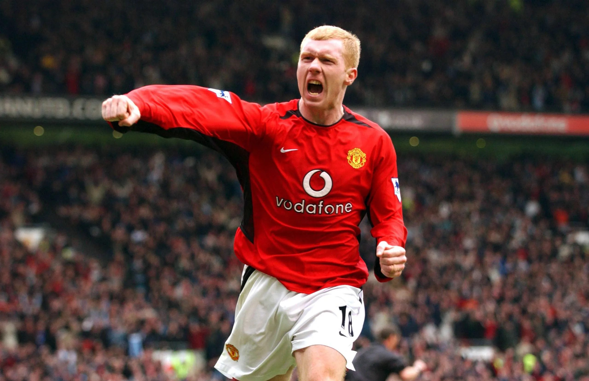 Футболист Манчестер Юнайтед Scholes