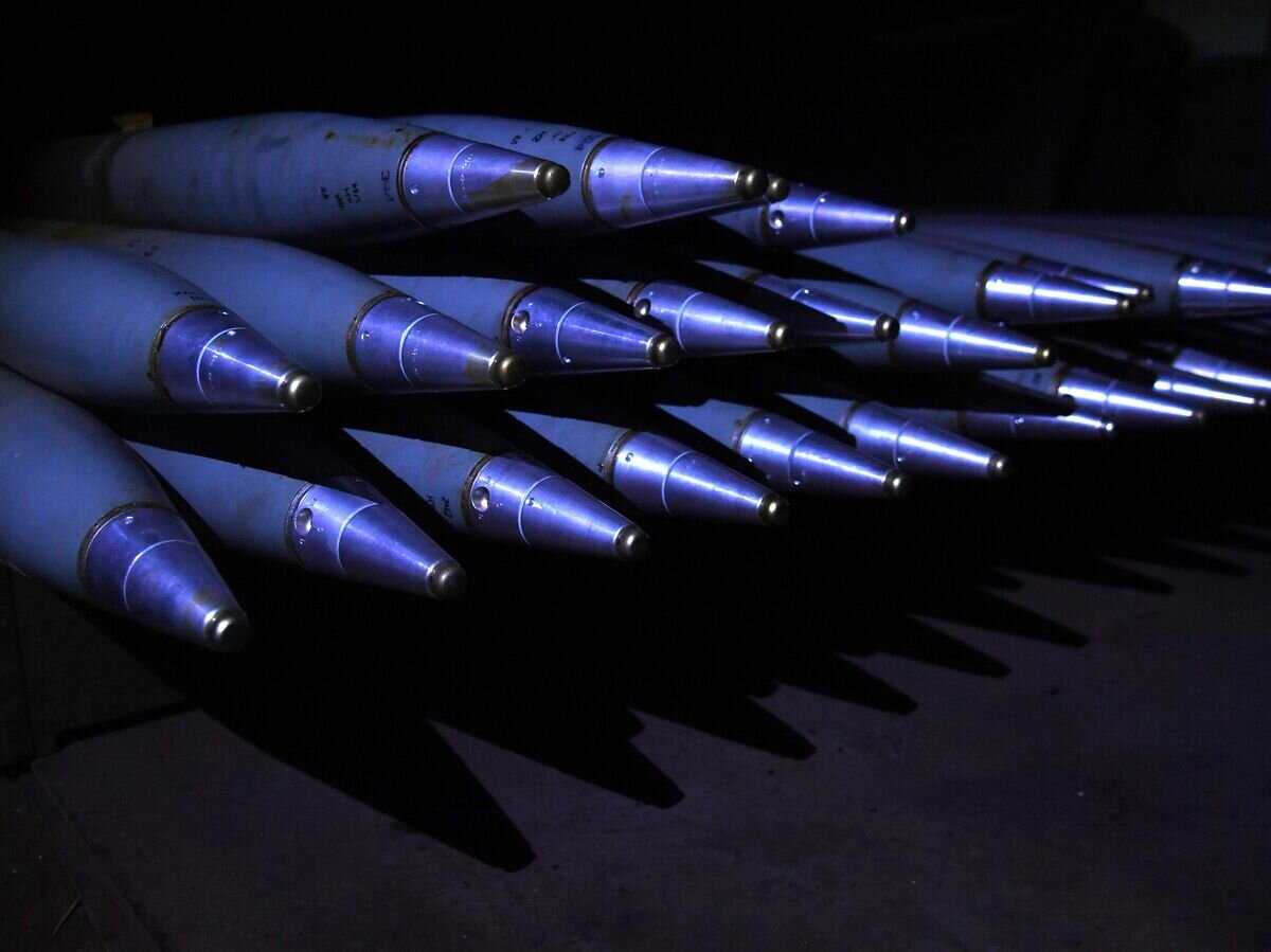    Реактивные снаряды системы залпового огня (РСЗО) "Торнадо" © РИА Новости / Виктор Антонюк
