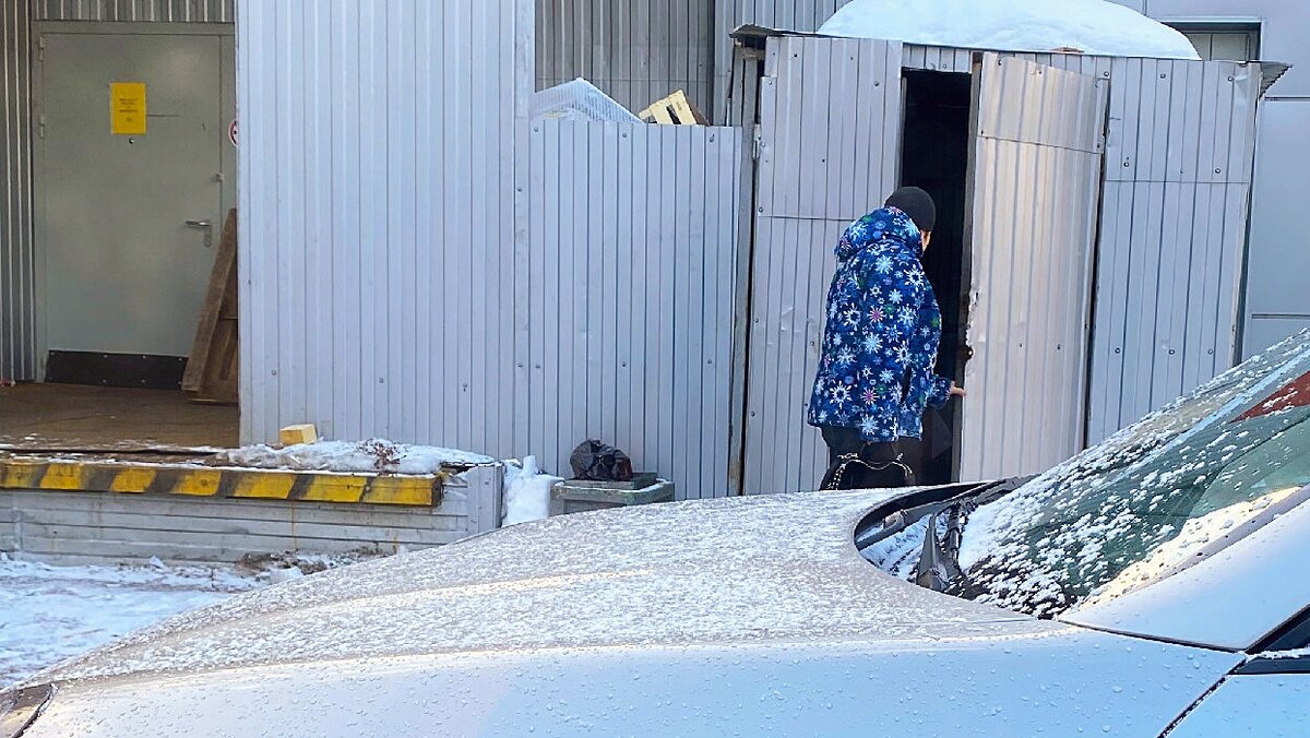 Пока по ящику бодро рапортуют про новые прорывы и рывки, огромная часть наших граждан опустились в своих продуктовых предпочтений на самое дно.-7