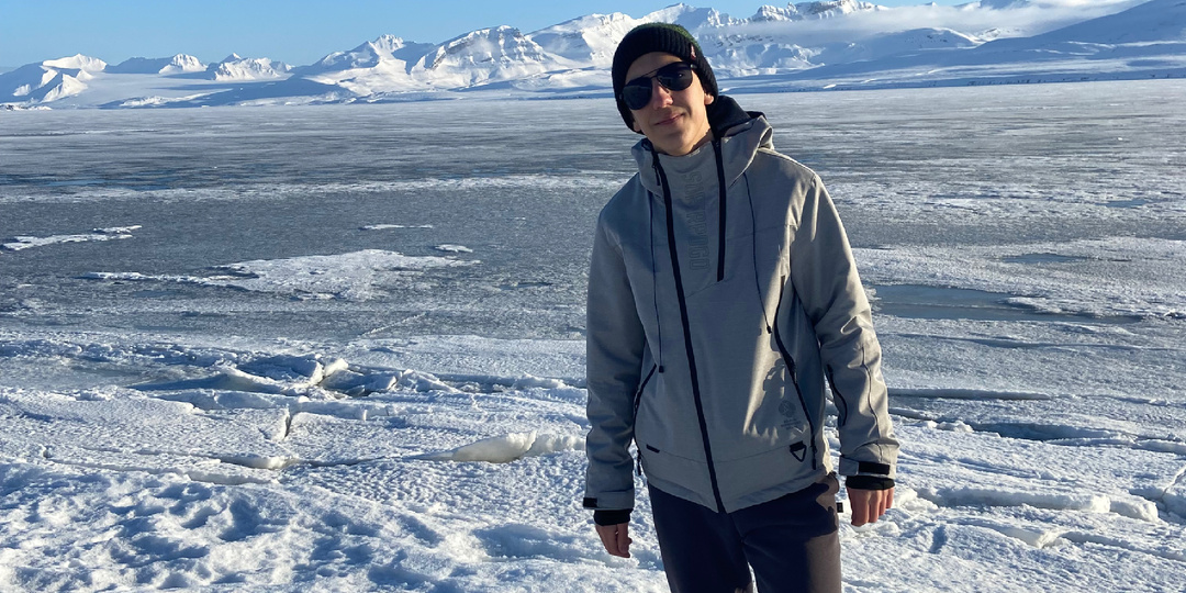 Зима на Шпицбергене