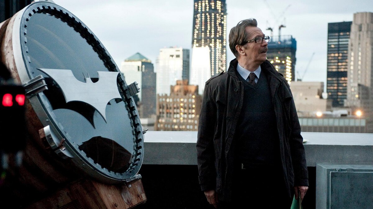 Кадр из фильма Бэтмен(Трилогия Кристофера Нолана) 