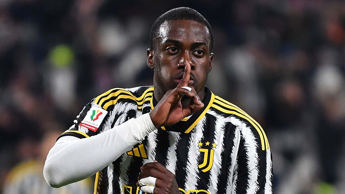 Нападающий «Ювентуса» Тимоти Веа забил красивейший мяч в ворота «Салернитаны».