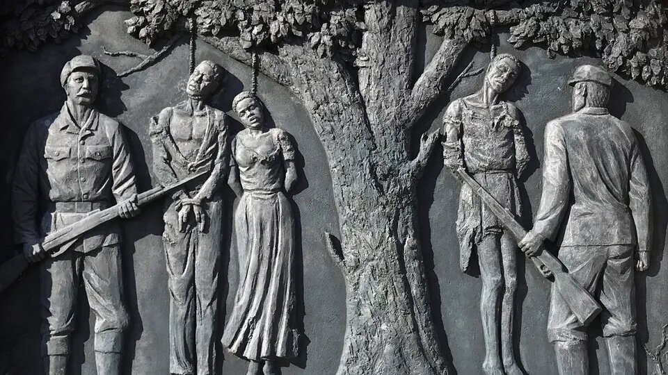 Памятник о геноциде в столице Намибии Виндхуке.