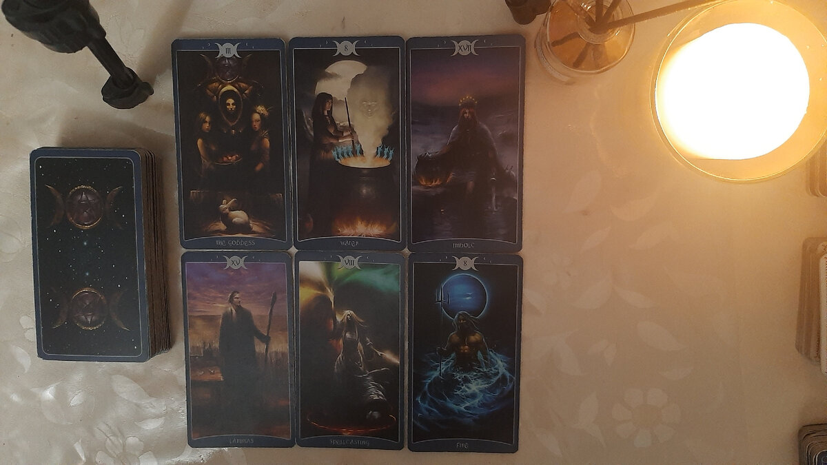 красивое занятие любовью. мужчина и женщина занимаются. будет ли близость с загаданным. ласки мужчины и женщины. юношеское либидо.