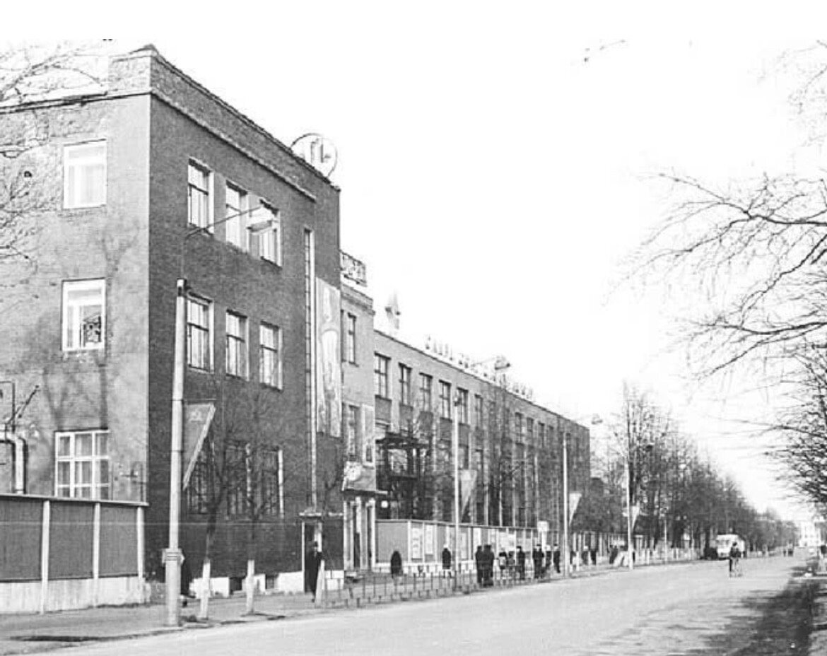 Радиоприёмники СССР. Приёмник Р-326М (Шорох-М) — реликт советской ...