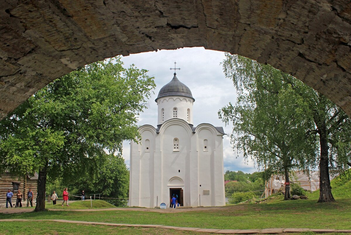 Успенская церковь в Старой Ладоге