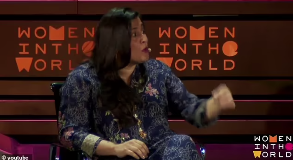 Двукратная обладательница премии «Оскар» Шармин Обейд-Чиной заявила, что «давно пора», чтобы фильм по «Звёздным войнам» снимала женщина. Она станет первой женщиной и первым представителем цветного населения, снявшим полнометражный фильм по этой франшизе.