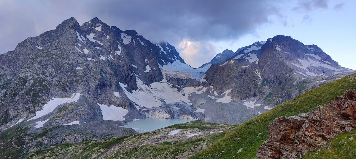 Гора Аманауз Архыз