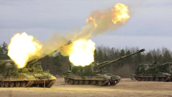    Минобороны: ВС РФ нанесли 41 групповой удар по объектам ВПК Украины за неделю Андрей Бурков