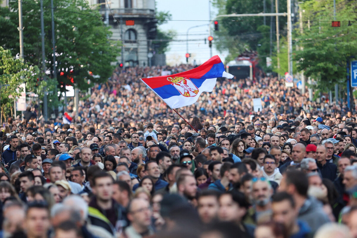 Выступление сербии. Сербия 5 мая 2023. Белград 3 мая 2023. Сербия люди 2023. Коста Сербия 2023.