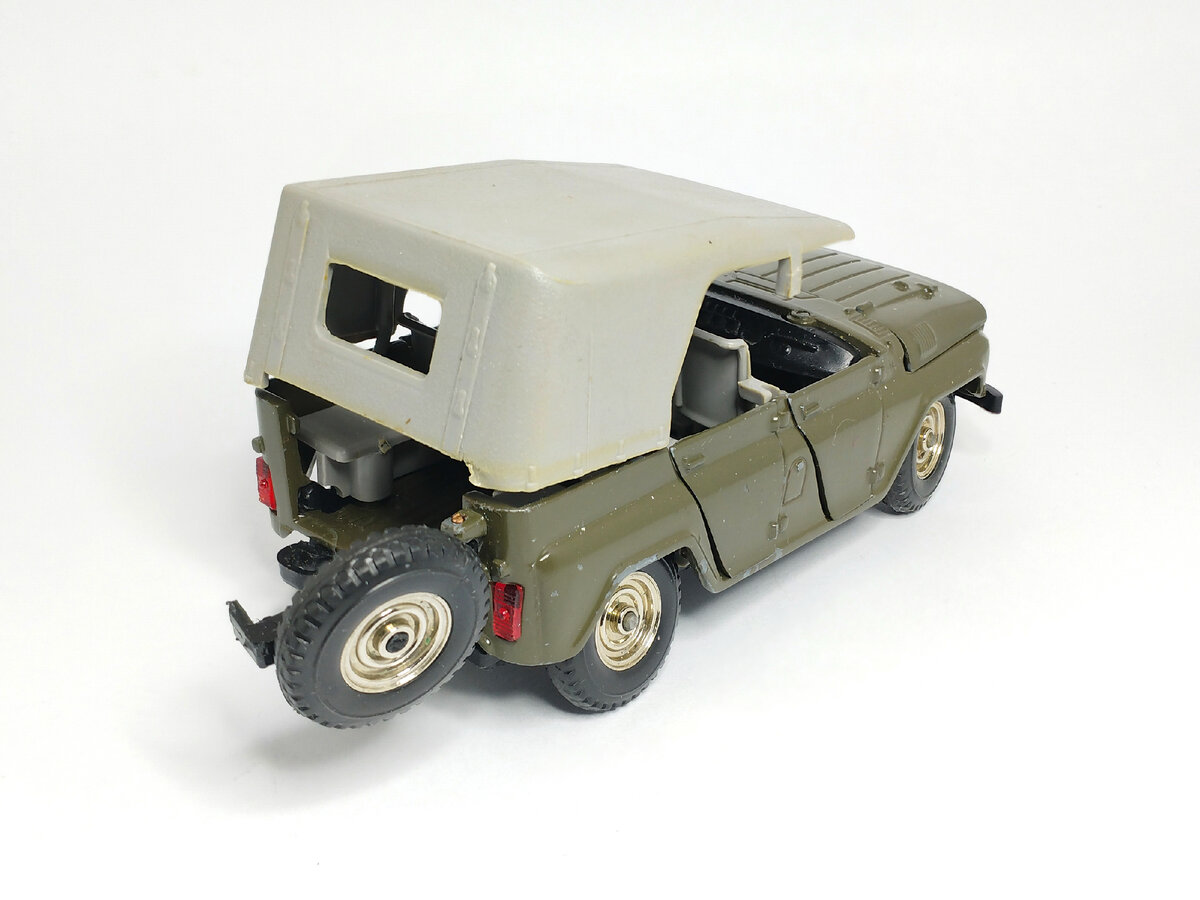 Рис. 2. Модель автомобиля УАЗ-469 до восстановления