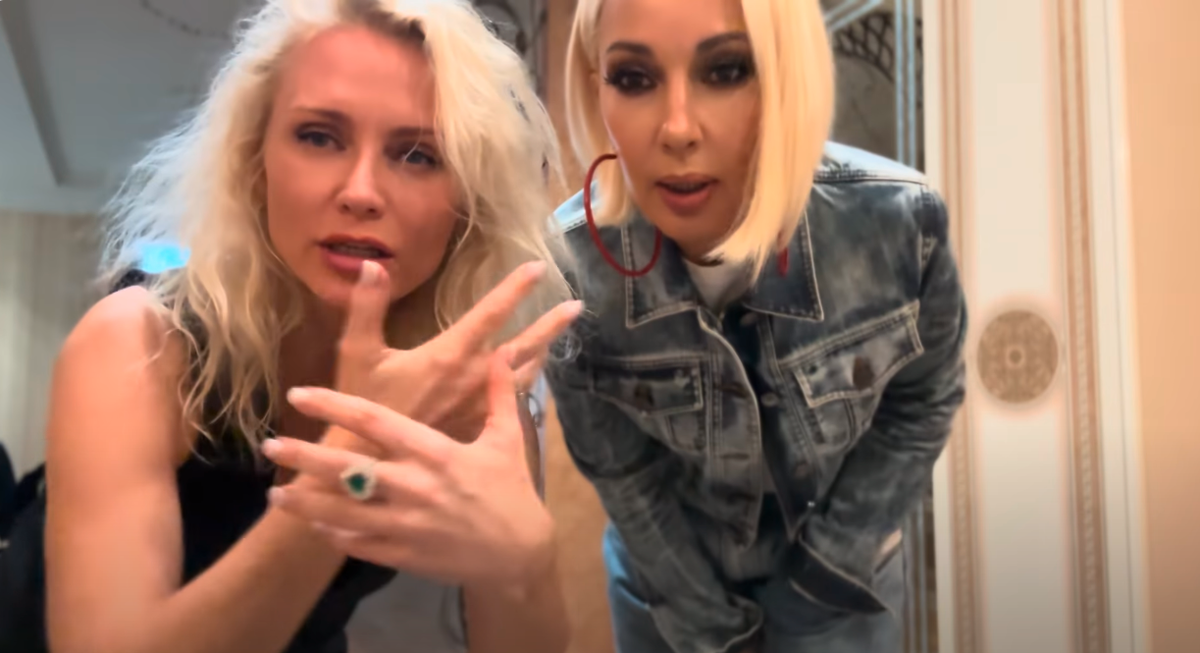 Катя катенька катюша. Просто катя песня. Катя иванчикова. Просто катя песня. Катя ростовцева не буду тряпкой.