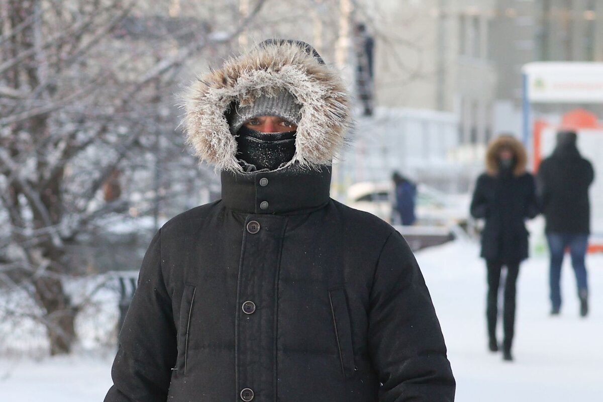 Почему в россии холодно