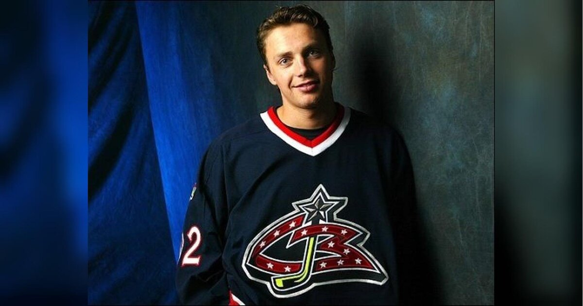 Ушла на 5 мин. Пять минут мем. Уходя на минуту. Быстротечность времени. Стихотворение о войне.