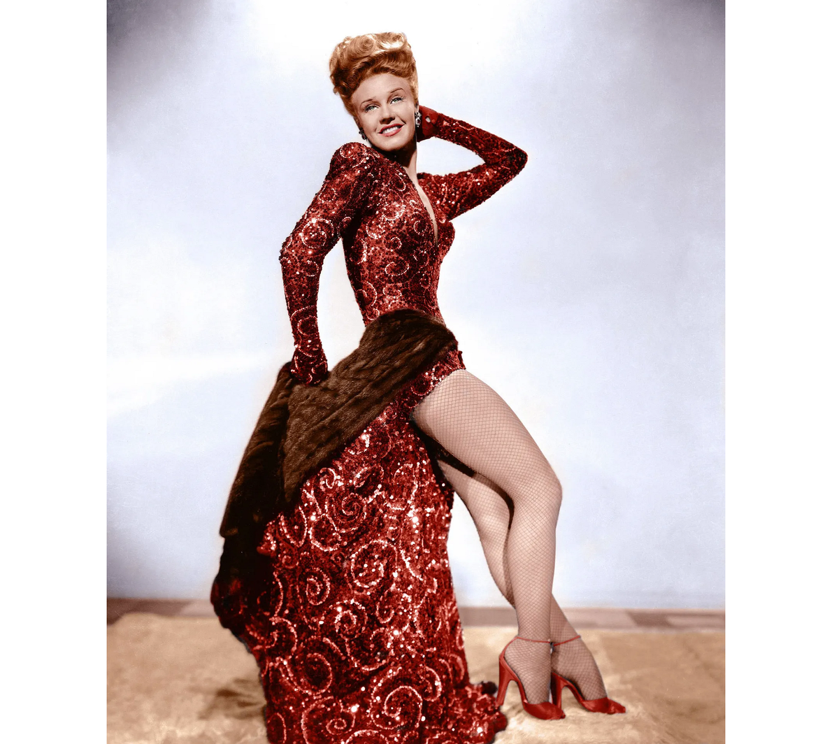 Промо-фото к фильму "Леди в темноте", 1944. (с) vogue.com