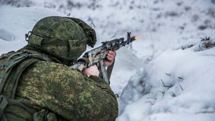 В Киеве уничтожена фабрика по пошиву военной формы для ВСУ, Зеленский остался без тряпок. Генштаб "незалежной" концентрирует силы в Харькове, ожидается крупное наступление русских.-4