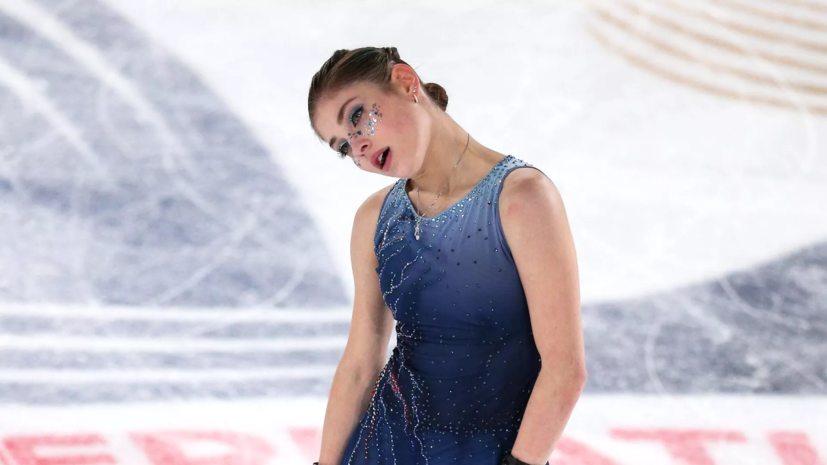 Камила валиева финляндия трофи. Алена косторная гран при франция. Гран при по фигурному косторная. Алена щербакова фигуристка. Фигурное катание 2021 алёна косторная.