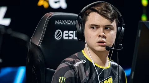 Денис Шарипов. Российский игрок занимающий роль рифлера в команде Cloud9.