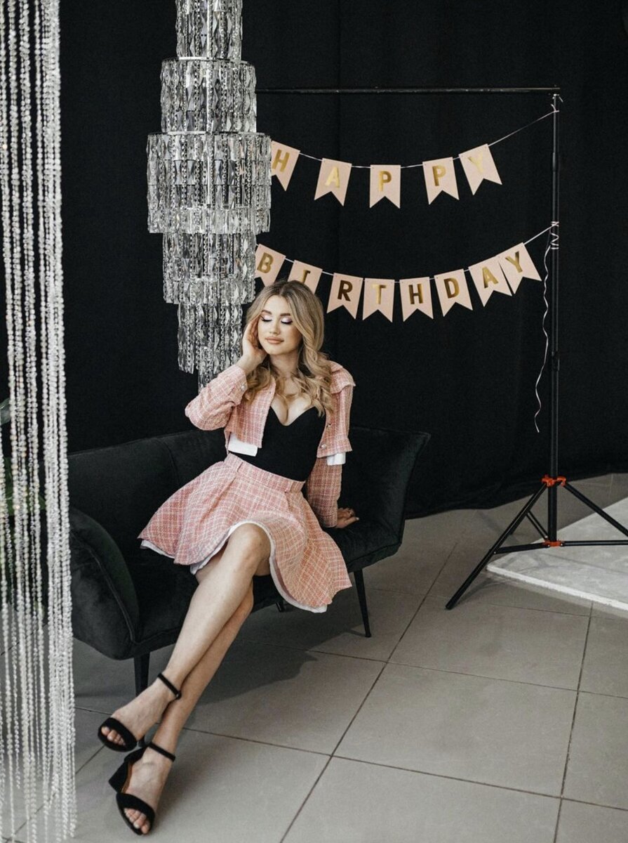 Монетку бросают три раза. Математика первый класс задания задачи. Задачи для 3 класса. Сколько мальчиков сколько девочек. Задачи по математике 2 класс на сравнение.