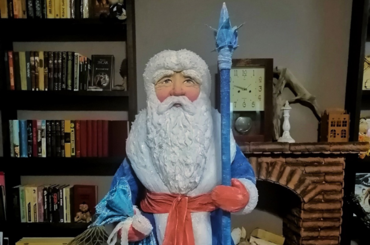    Окрошка, Дед Мороз и ножки.