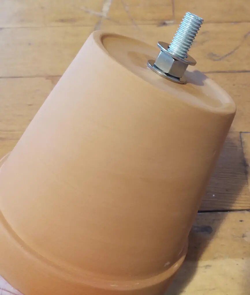 Самодельный водяной тепловентилятор. Нихромовая проволока для подогрева сидений. Масляный радиатор 380 вольт. Как самому сделать обогрев. Самодельный обогреватель для гаража.