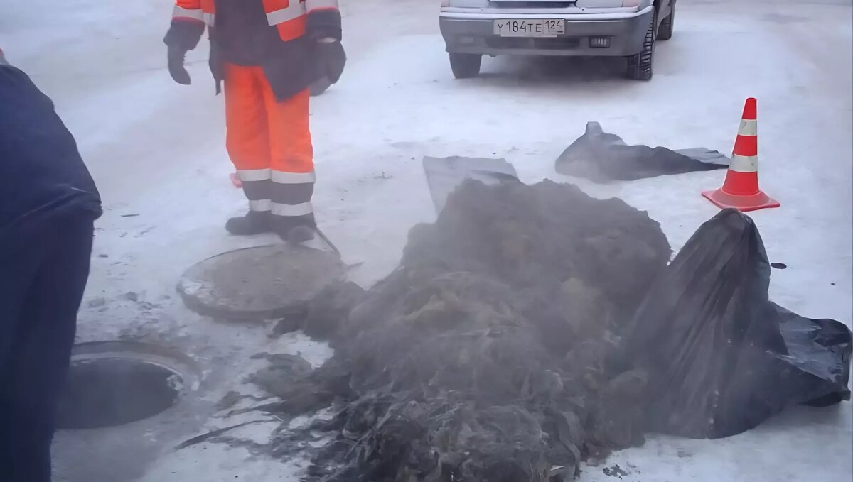     С начала года аварийные бригады КрасКом выезжали на ликвидации засоров более 200 раз. Рассказываем, какой район стал рекордсменом по количеству мусора в канализации.