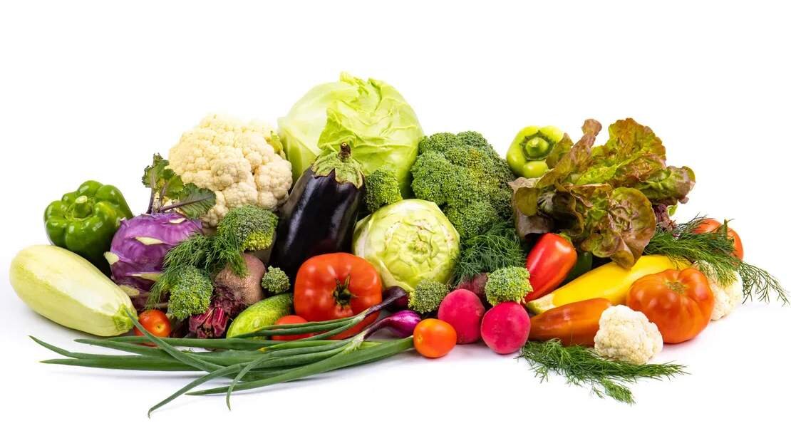 Сезонность продуктов. Овощи и фрукты. Сезонные овощи. Красивые овощи. Свежие овощи.