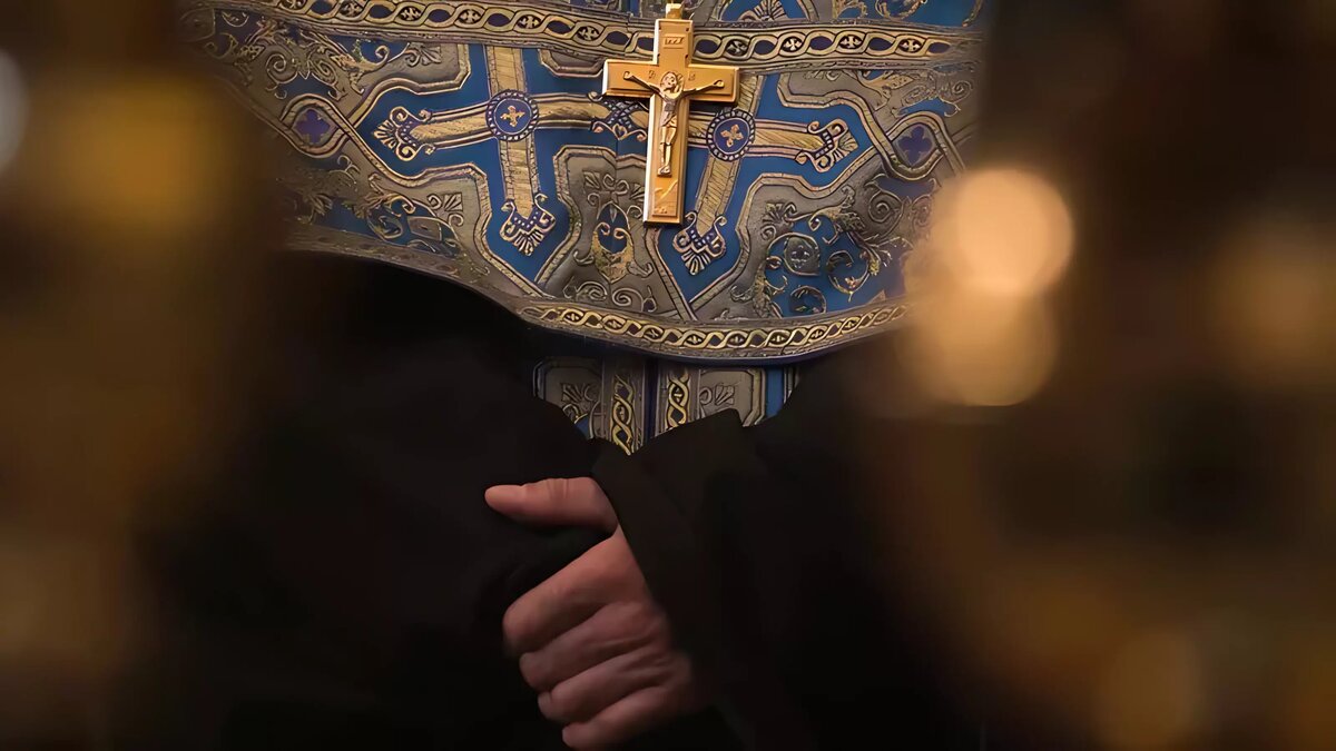     Традиционно седьмого января уфимцы отмечают Рождество Христово. Рассказываем, где пройдут богослужения и в какие часы можно будет попасть в храмы.