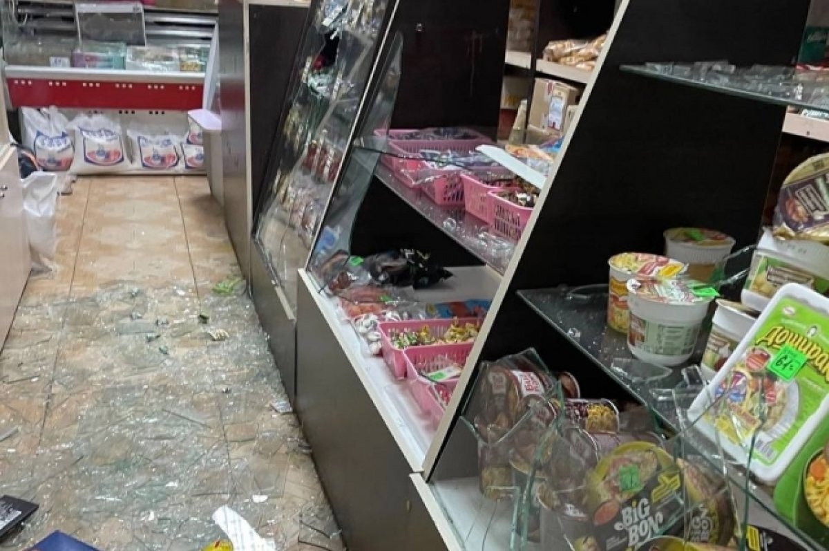    Мужчина в Башкирии разбил прилавки магазина за отказ продать спиртное