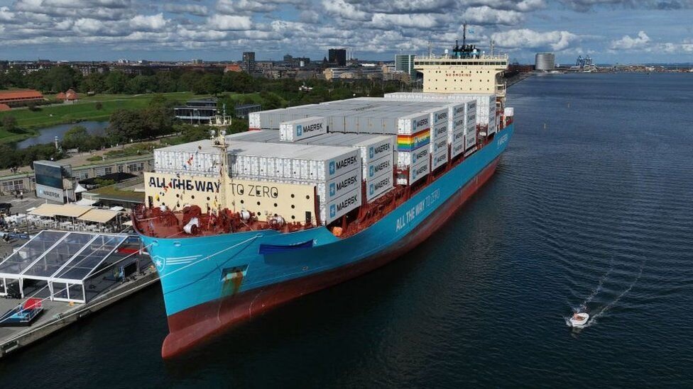 Подпись к изображению Laura Maersk отправилась из Азии в Европу в сентябре на метаноле.