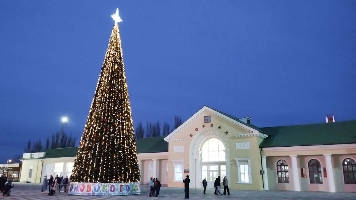 Фото привокзальных площадей