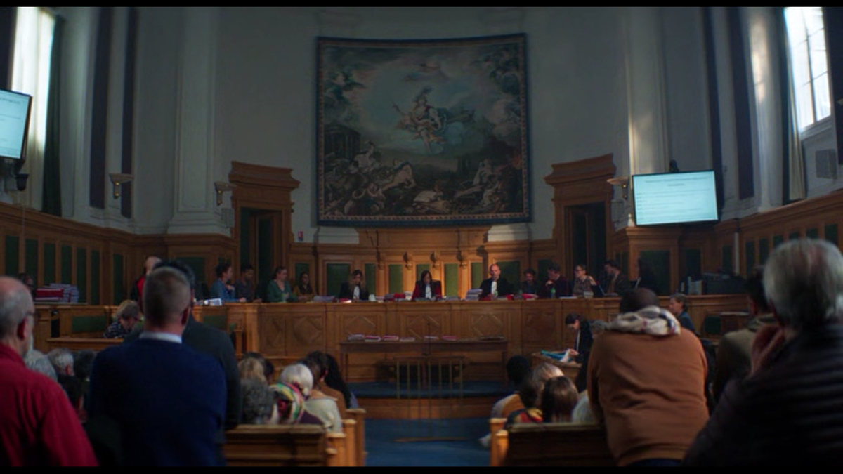 Запись диалога между Сандрой и Самуэлем, реплики выведены на экран