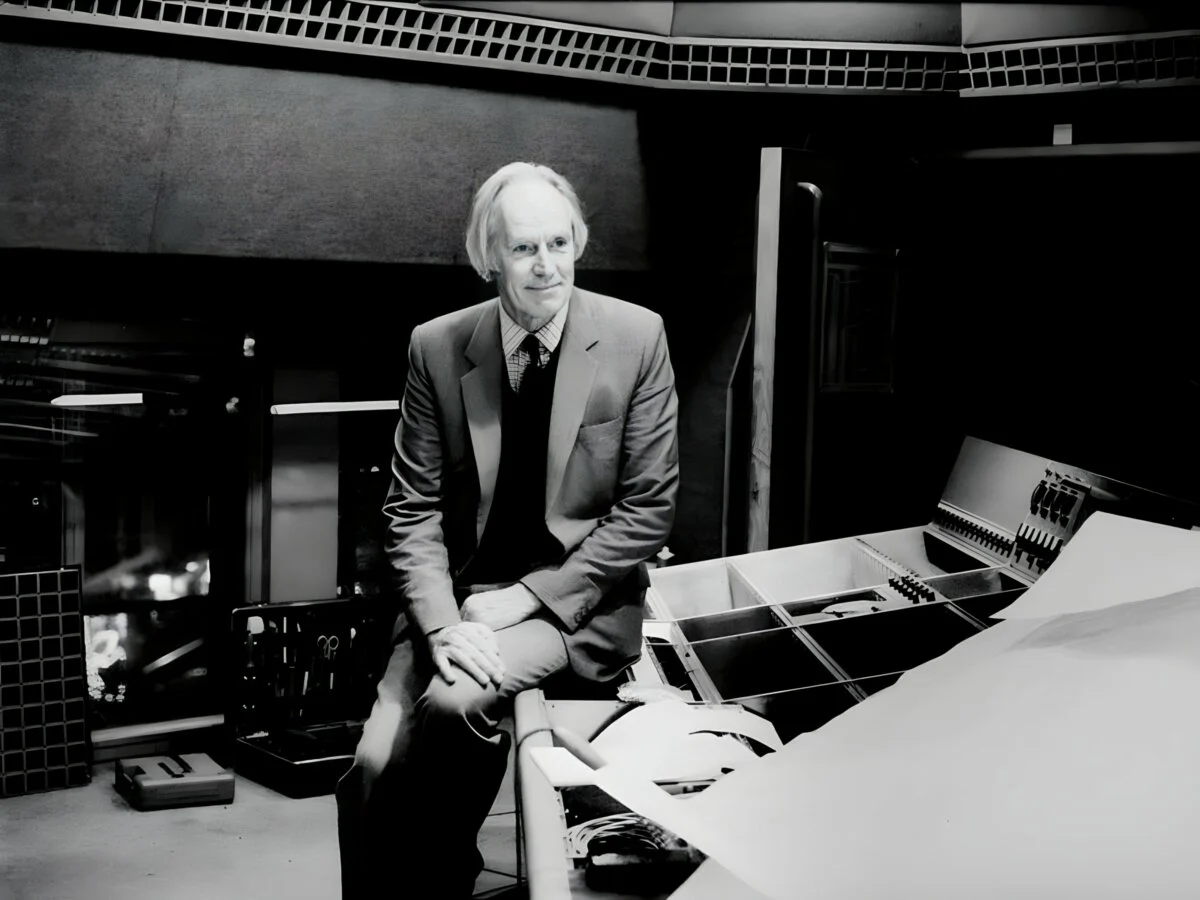 Джордж Мартин