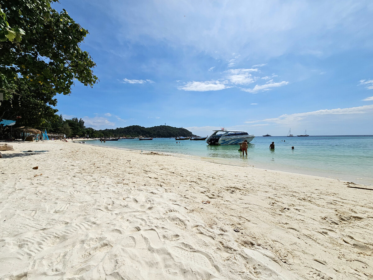 Пхи пхи дон. Остров джеймса бонда пхукет. Красивые острова в тайланде. Пхукет таиланд. Красивые острова в тайланде.