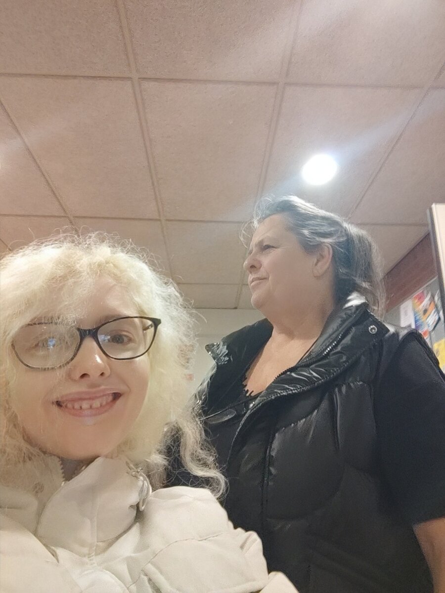 Угостили Бизе, как сфинтус завелась 🤭