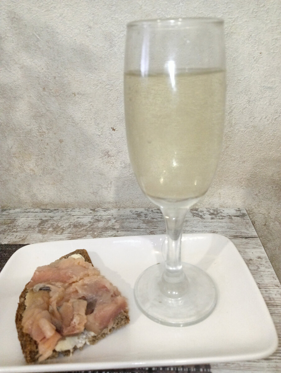 Рыбка очень вкусная получилась, это утро 4 января))) 