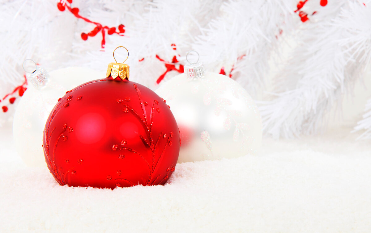 А тут два шарика