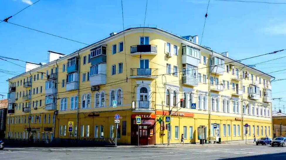 Венцека, 45 / Фрунзе, 65 . Фото В. Григанова