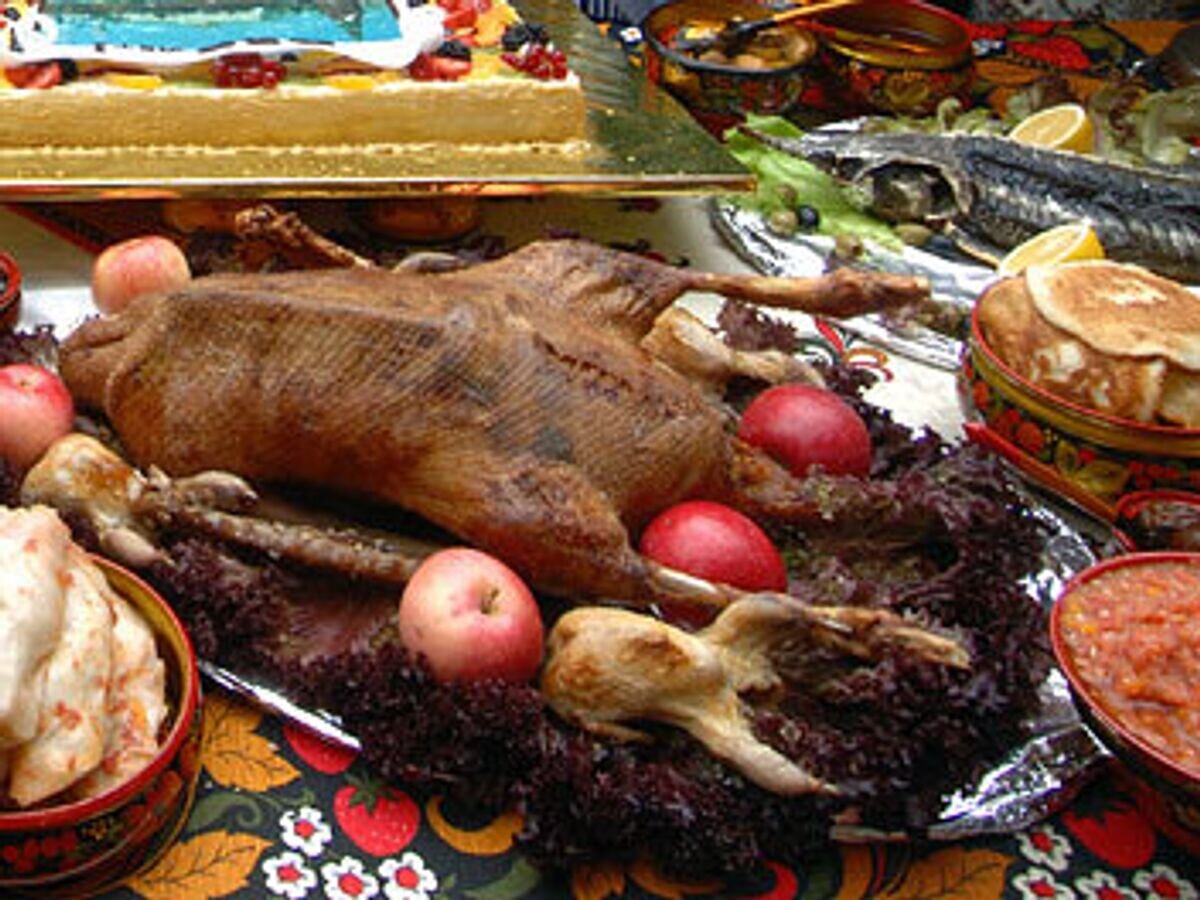 Сроки хранения охлажденного и замороженного мяса. Красное мясо причина онкологии. Можно кушать мясом. Самые полезные виды мяса. Самое диетическое мясо таблица.