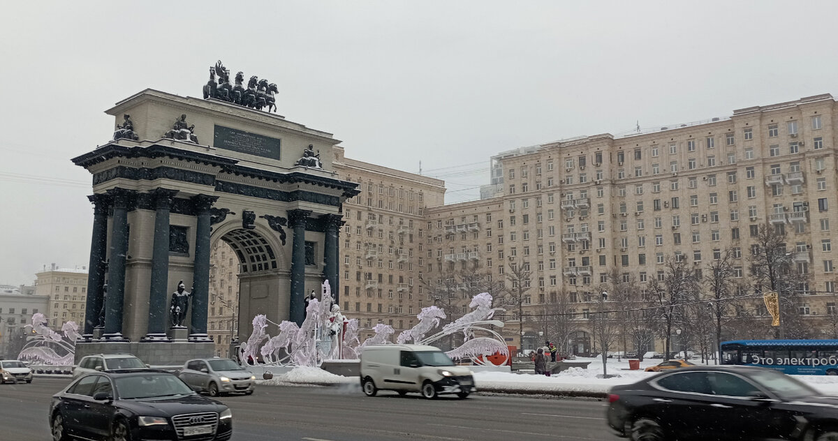 Кутузовский проспект д