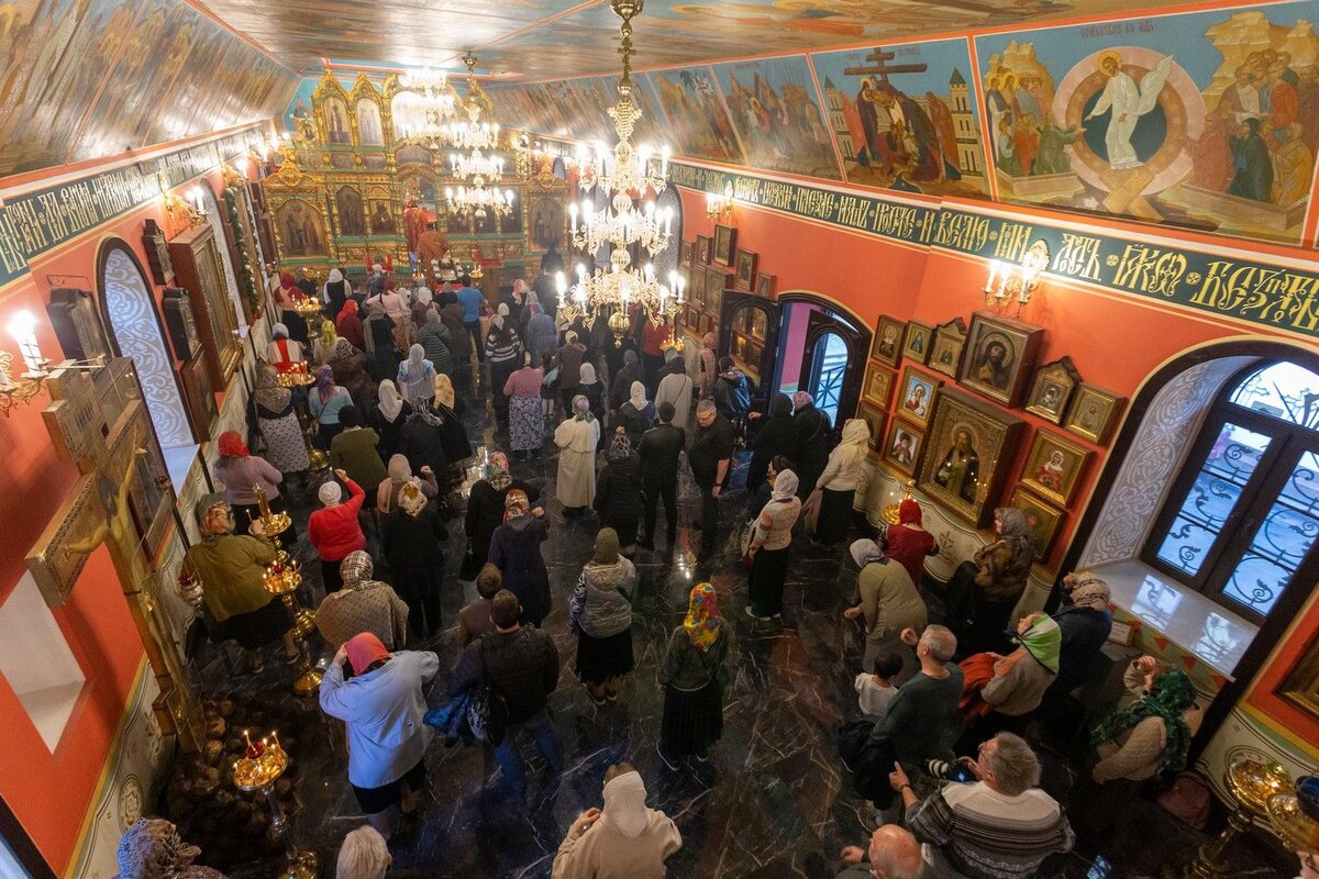 Церковь на бакинской. Православные храмы в Баку.