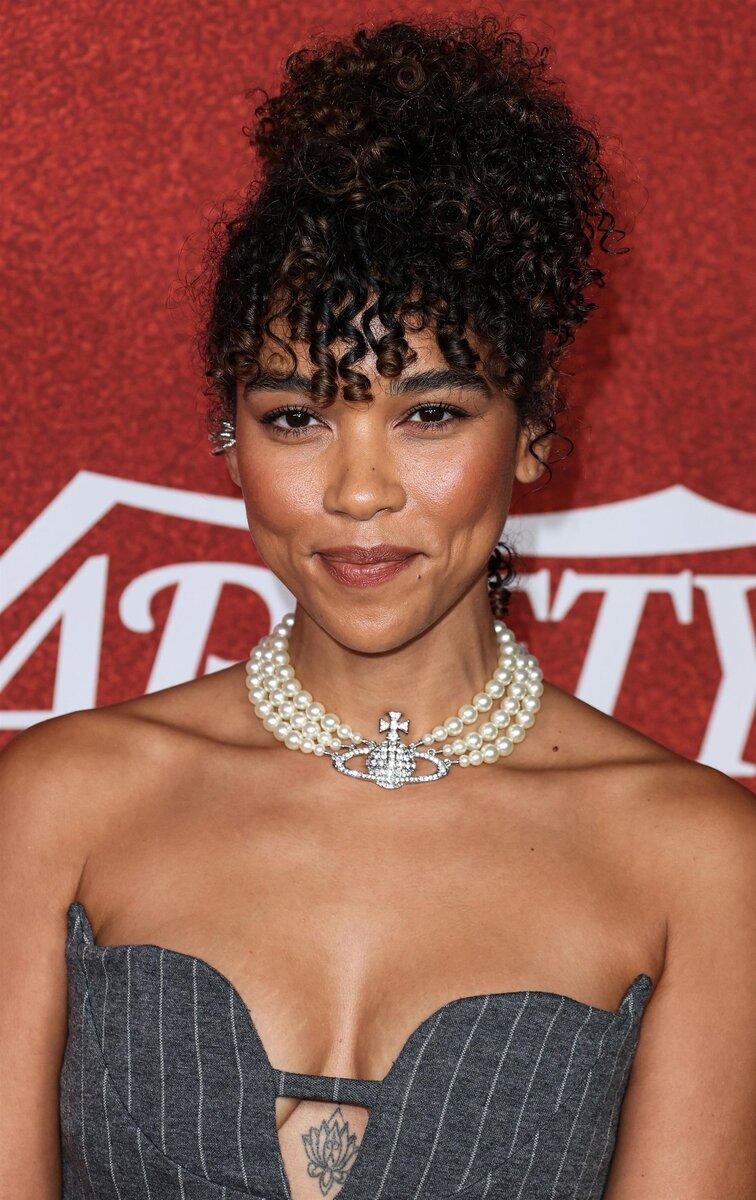 Александра Шипп "Букле из темного шоколада"