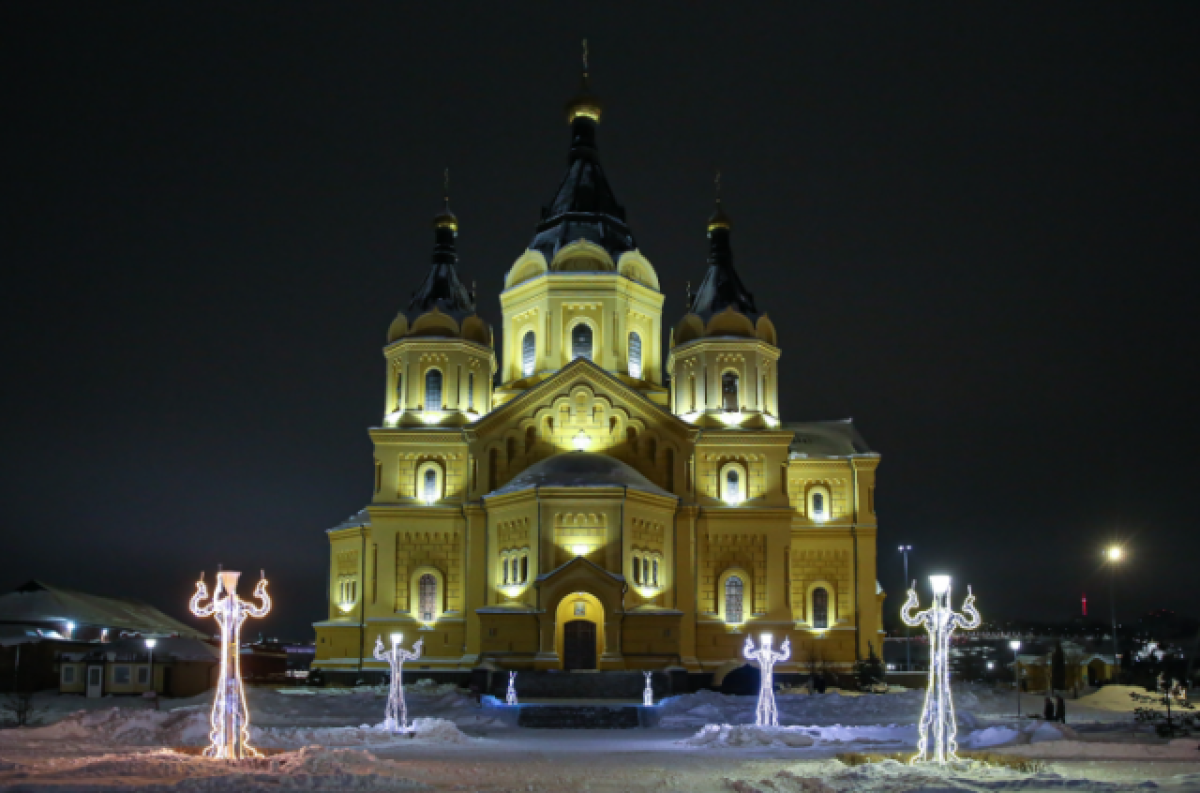   В Нижнем Новгороде прошли ночные рождественские богослужения
