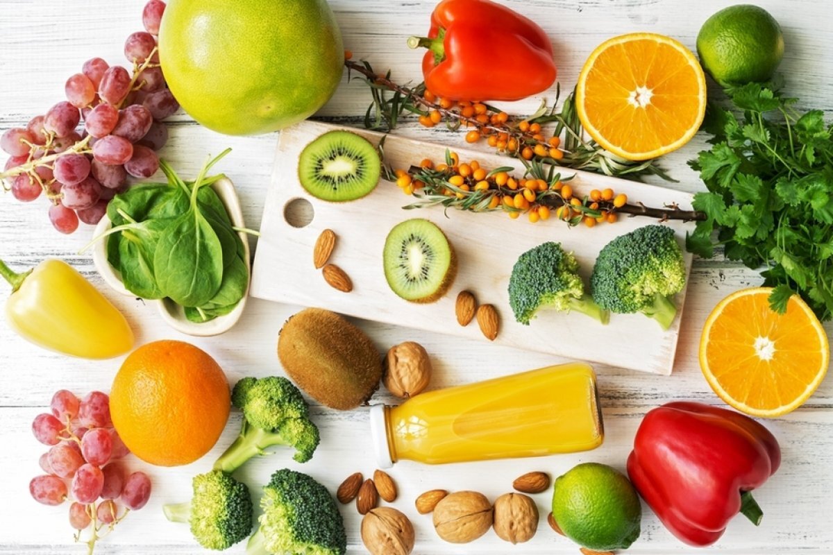 Овощи фрукты и их витамины. Витамины. Что такое витамины. Витамины в фруктах. Витамины фото.