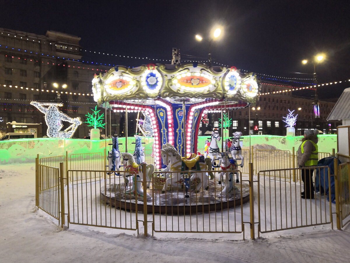 Шо опять волк. Утро доброе пришло. Встречаем весну прикольные. К вам пришло доброе утро. Весна в окно стучится.